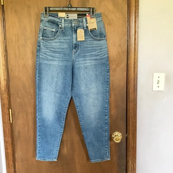 Levi’s high waisted mom jean retro denim size 28 X 27 - Picture 3 of 17